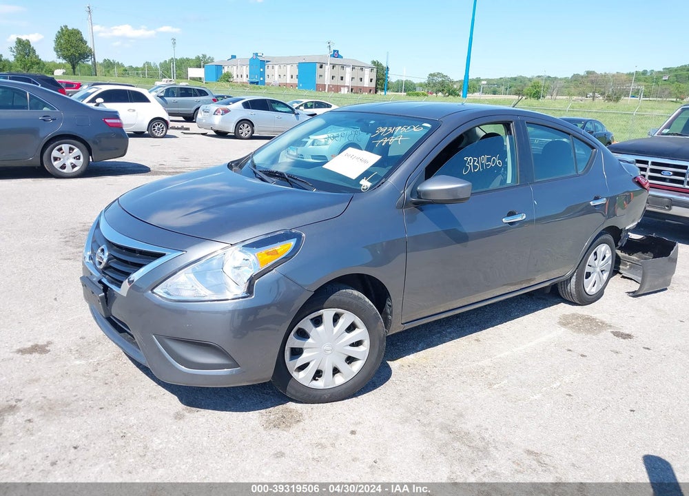 2018 NISSAN VERSA 1.6 SV VIN: 3N1CN7AP4JL878444