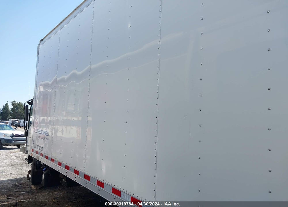 2015 ISUZU NPR DSL REG AT VIN: JALC4W167F7003256