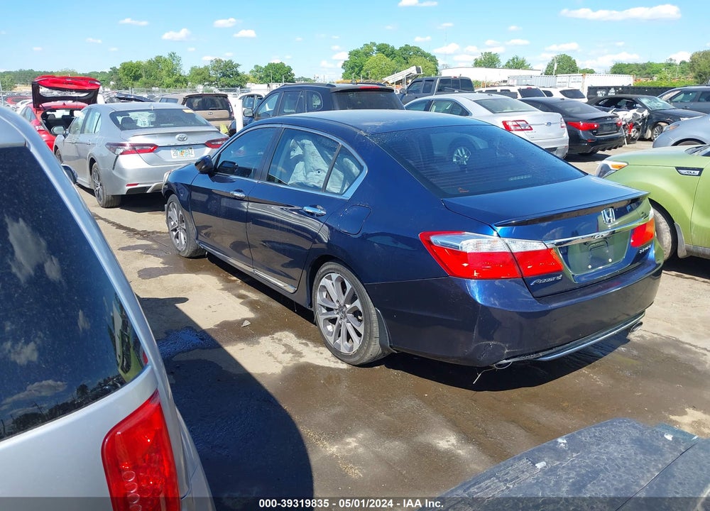 2015 HONDA ACCORD SPORT VIN: 1HGCR2F58FA112129