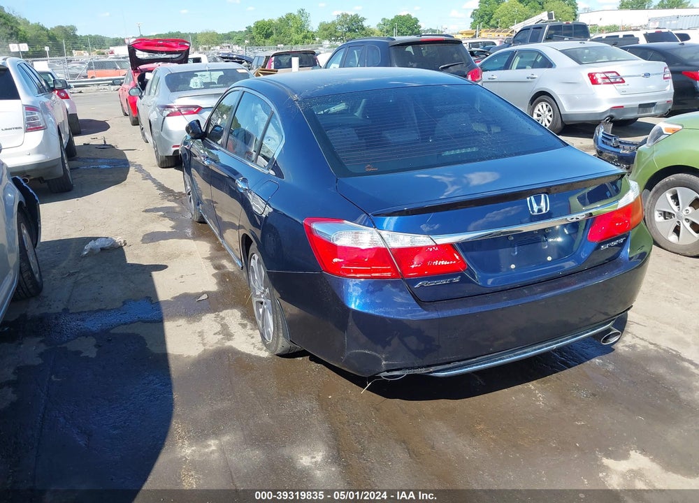 2015 HONDA ACCORD SPORT VIN: 1HGCR2F58FA112129