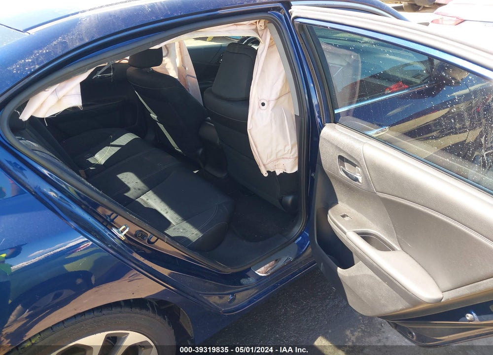 2015 HONDA ACCORD SPORT VIN: 1HGCR2F58FA112129