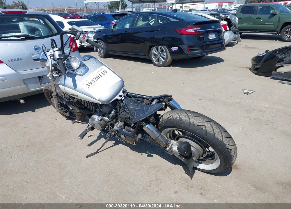 2006 HONDA VT750 CA VIN: JH2RC50556M200520