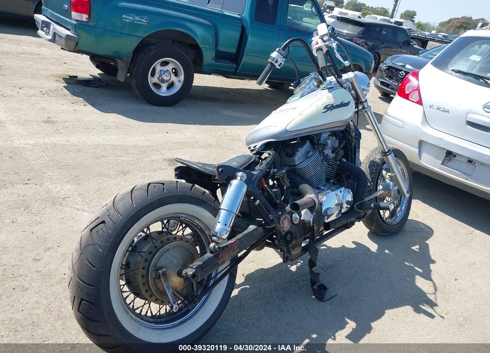 2006 HONDA VT750 CA VIN: JH2RC50556M200520
