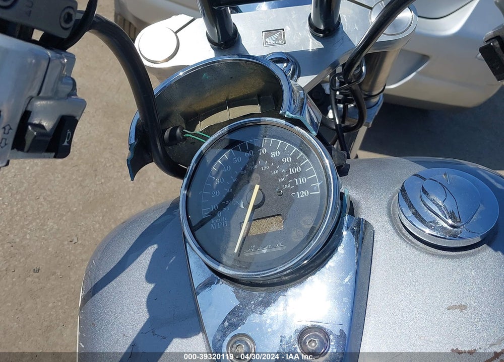 2006 HONDA VT750 CA VIN: JH2RC50556M200520