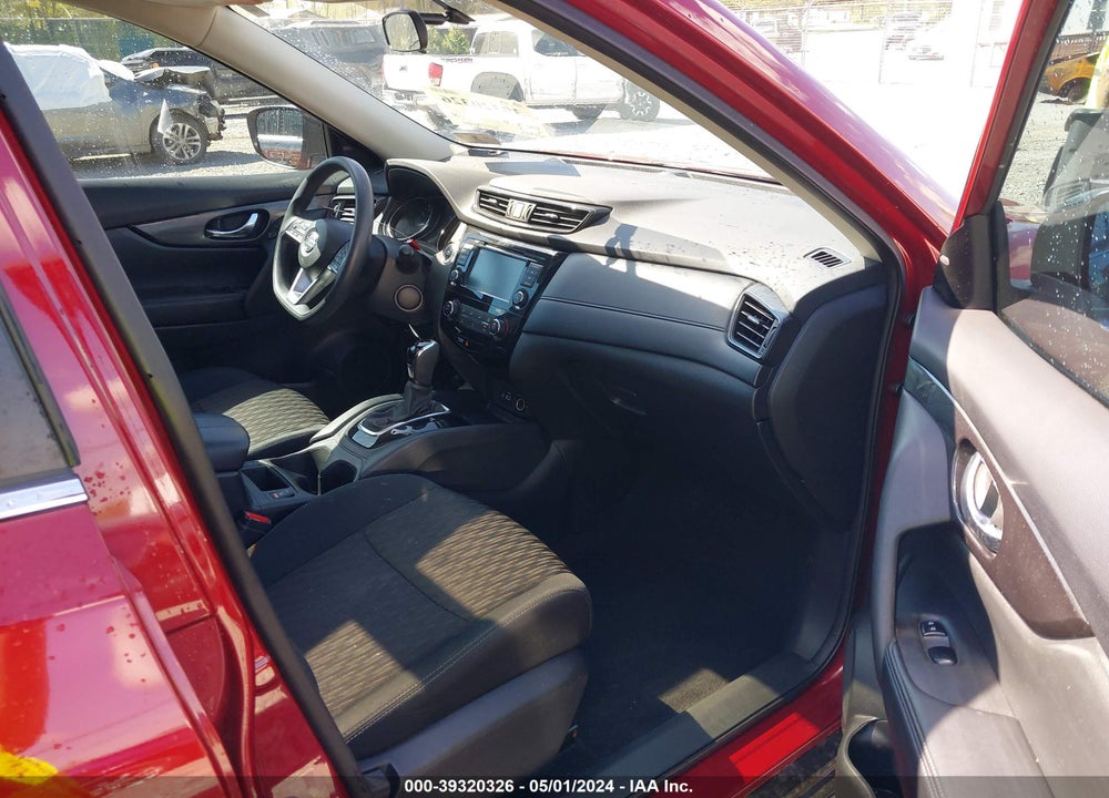2018 NISSAN ROGUE S/SL/SV VIN: 5N1AT2MV1JC766117