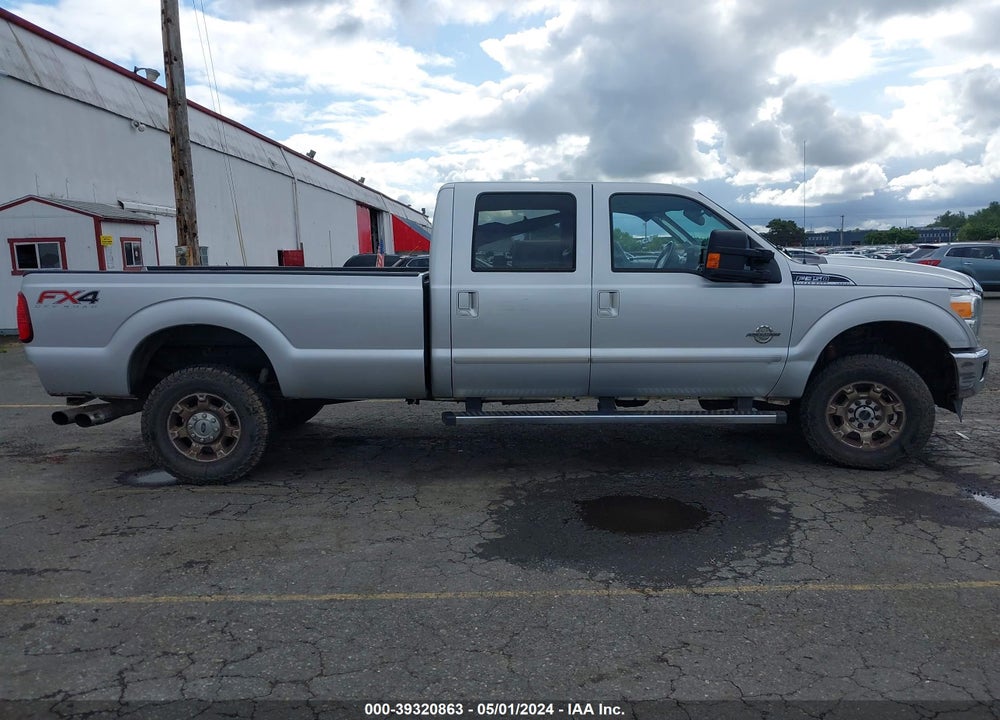 2014 FORD F-350 LARIAT VIN: 1FT8W3BT8EEB52032