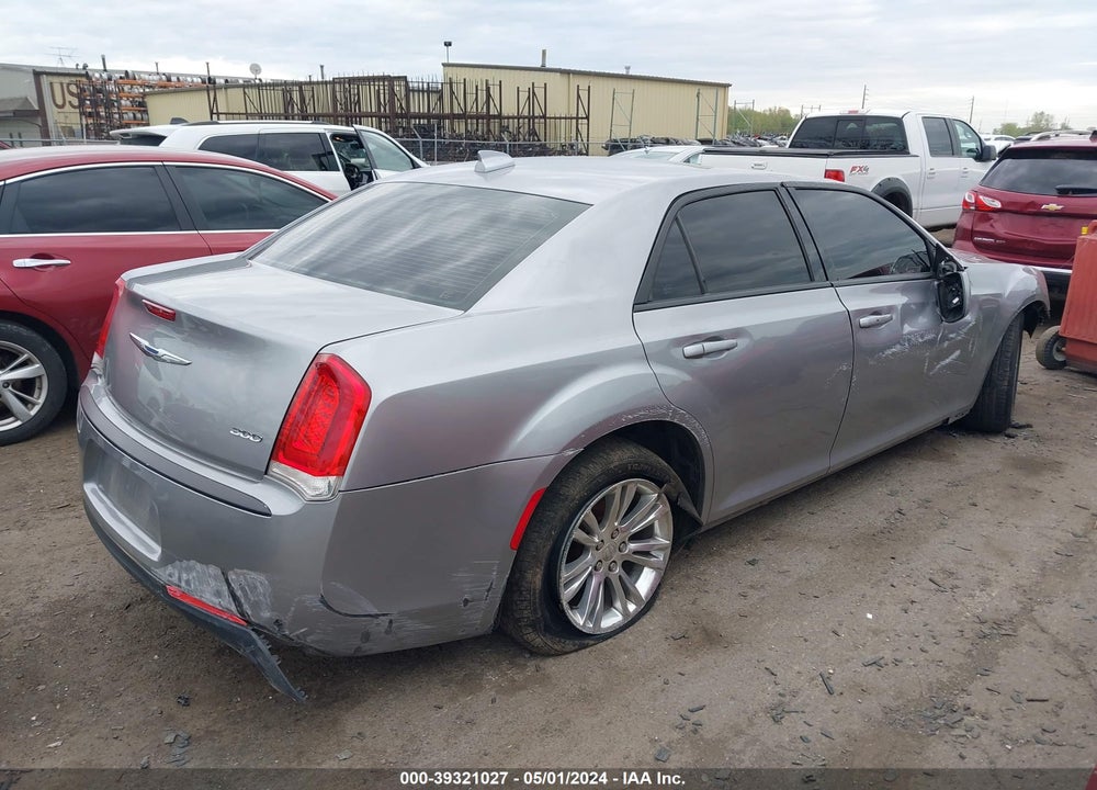 2017 CHRYSLER 300 LIMITED VIN: 2C3CCAAG2HH570437