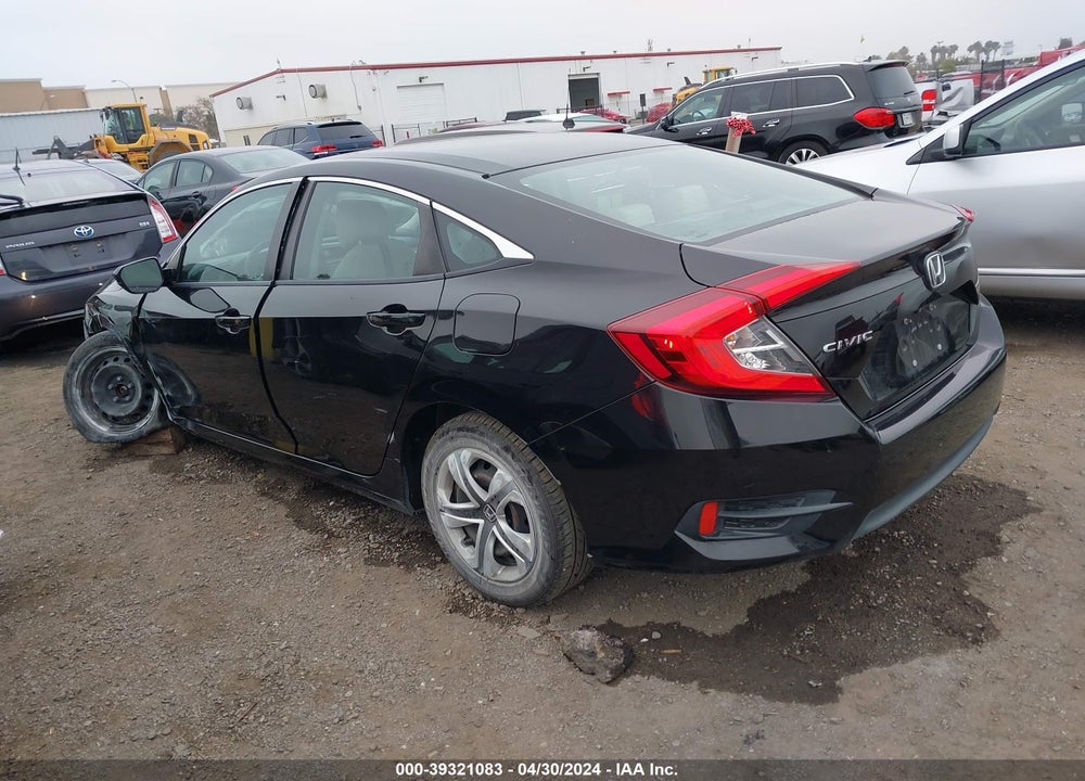 2018 HONDA CIVIC LX VIN: 19XFC2F58JE204084