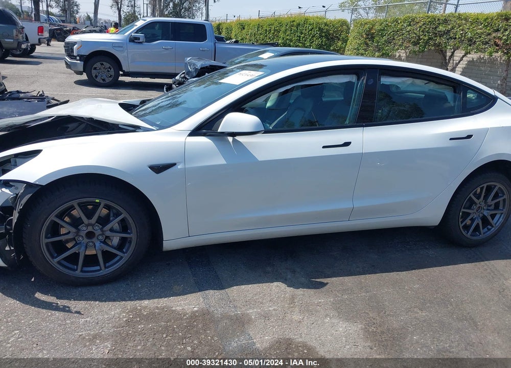 2022 TESLA MODEL 3 REAR-WHEEL DRIVE VIN: 5YJ3E1EA6NF142755