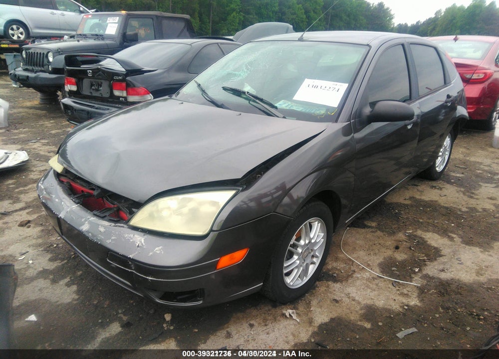 2005 FORD FOCUS ZX5 VIN: 3FAFP37N75R133800