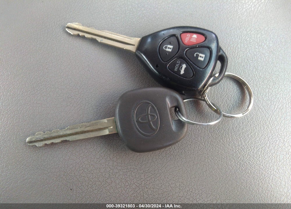 2009 TOYOTA CAMRY LE VIN: 4T1BE46K69U404481
