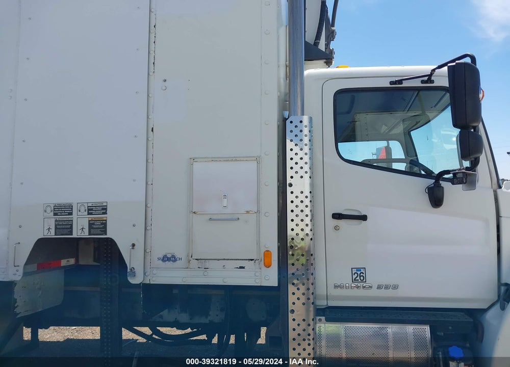 2014 HINO 338 VIN: 5PVNV8JT5E4S53300