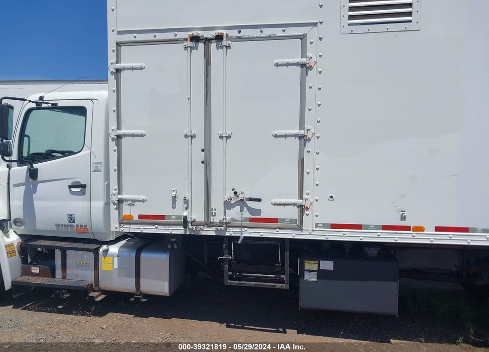2014 HINO 338 VIN: 5PVNV8JT5E4S53300