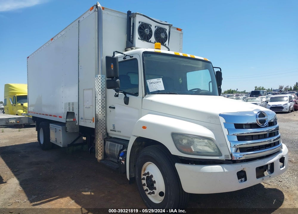 2014 HINO 338 VIN: 5PVNV8JT5E4S53300