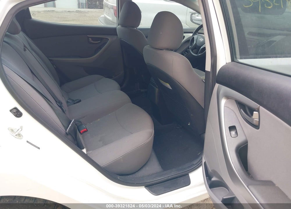 2016 HYUNDAI ELANTRA SE VIN: 5NPDH4AE8GH656567