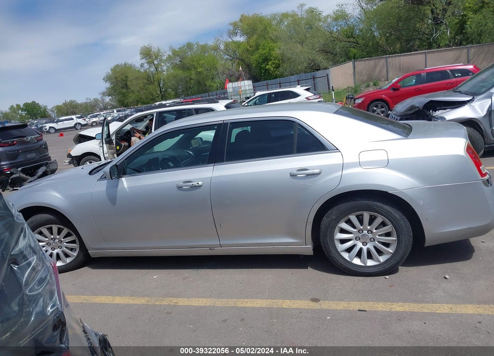 2012 CHRYSLER 300 VIN: 2C3CCAAG0CH104739