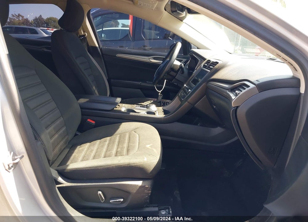 2019 FORD FUSION HYBRID SE VIN: 3FA6P0LU8KR201402