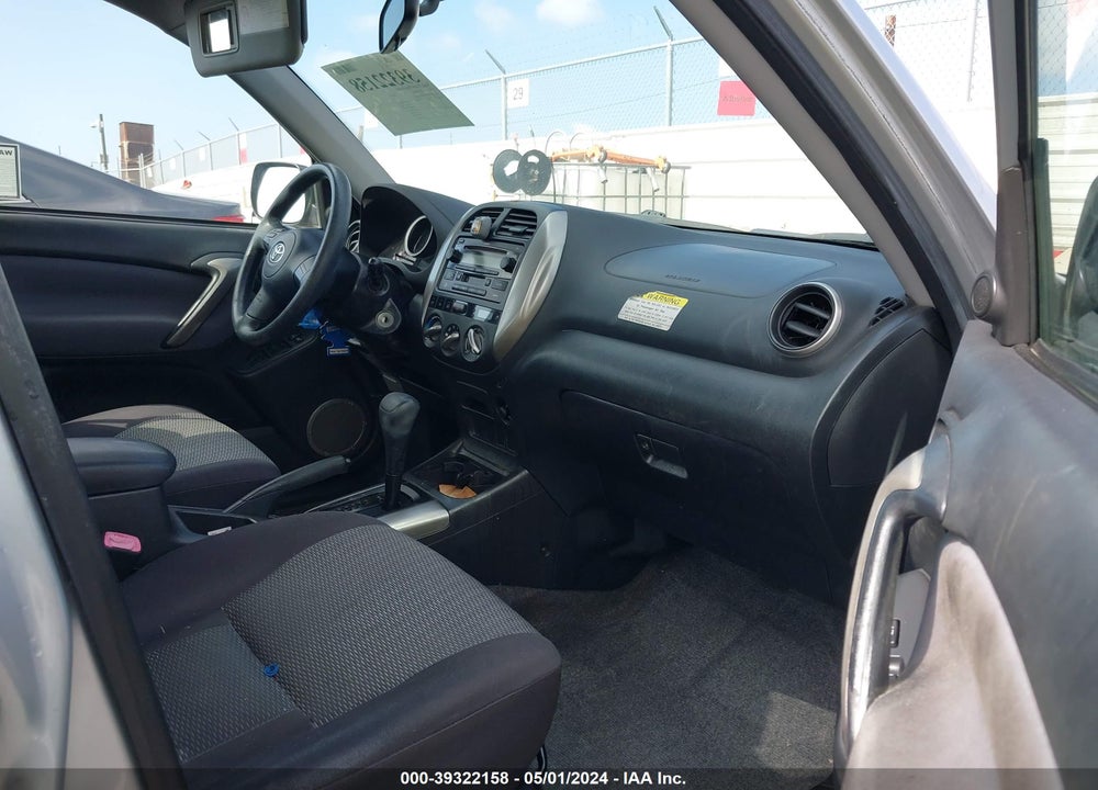 2005 TOYOTA RAV4 VIN: JTEGD20VX56003109