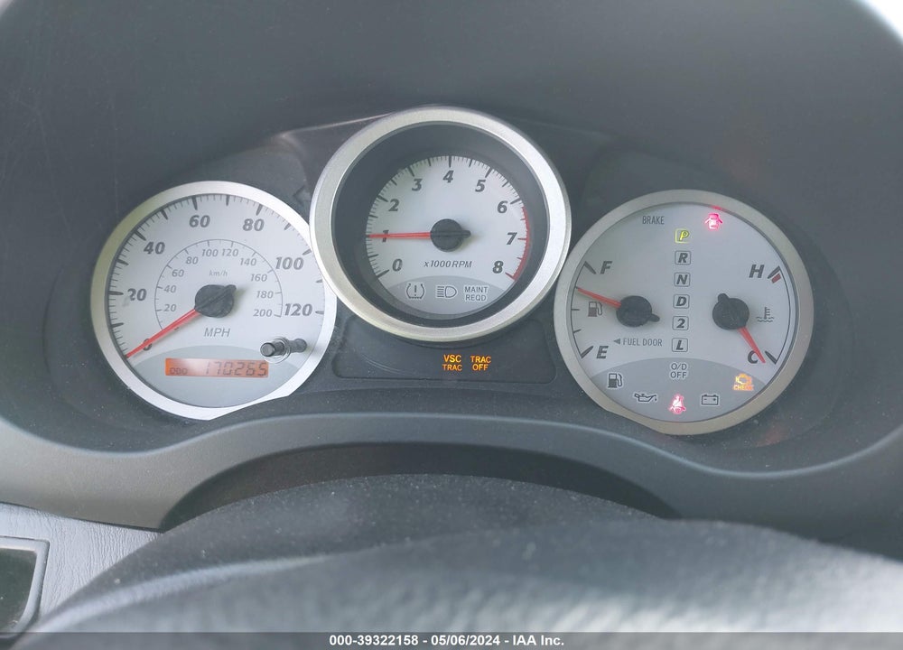 2005 TOYOTA RAV4 VIN: JTEGD20VX56003109