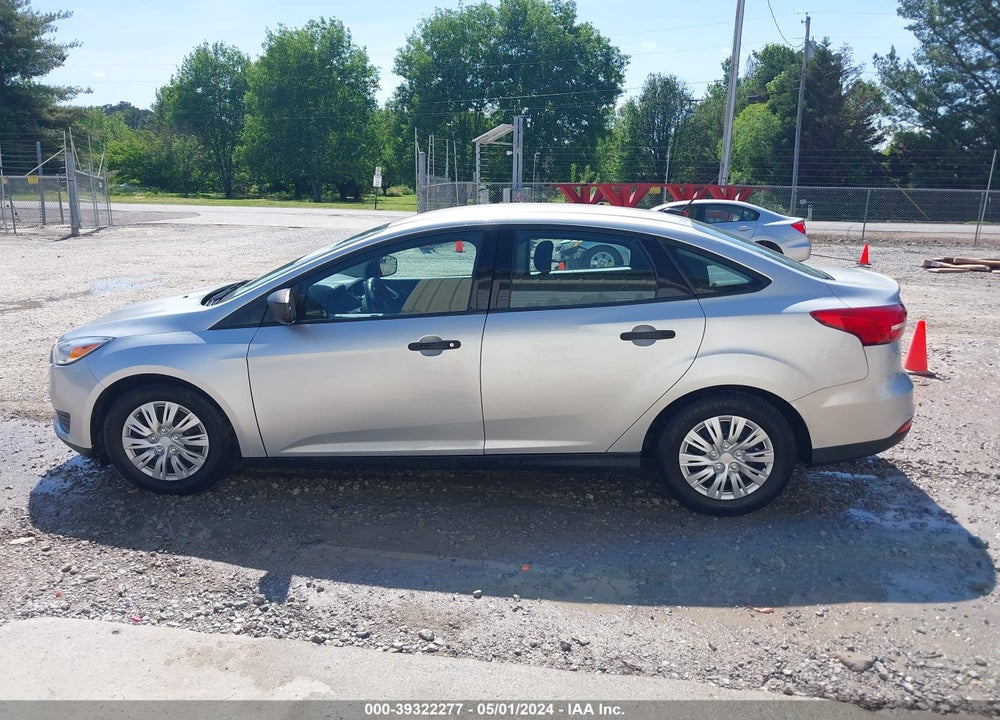 2018 FORD FOCUS S VIN: 1FADP3E2XJL242793