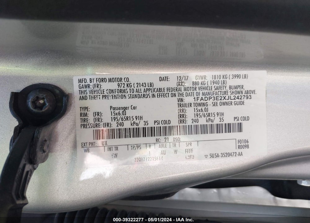 2018 FORD FOCUS S VIN: 1FADP3E2XJL242793