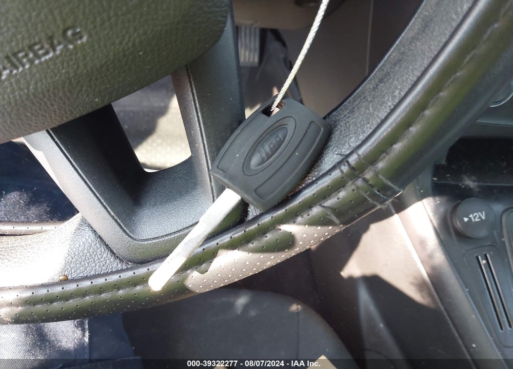 2018 FORD FOCUS S VIN: 1FADP3E2XJL242793