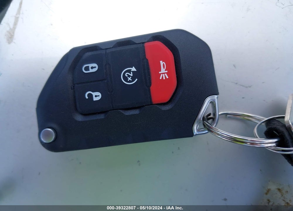 2023 JEEP WRANGLER / VIN: 1C4JJXSJXPW694395