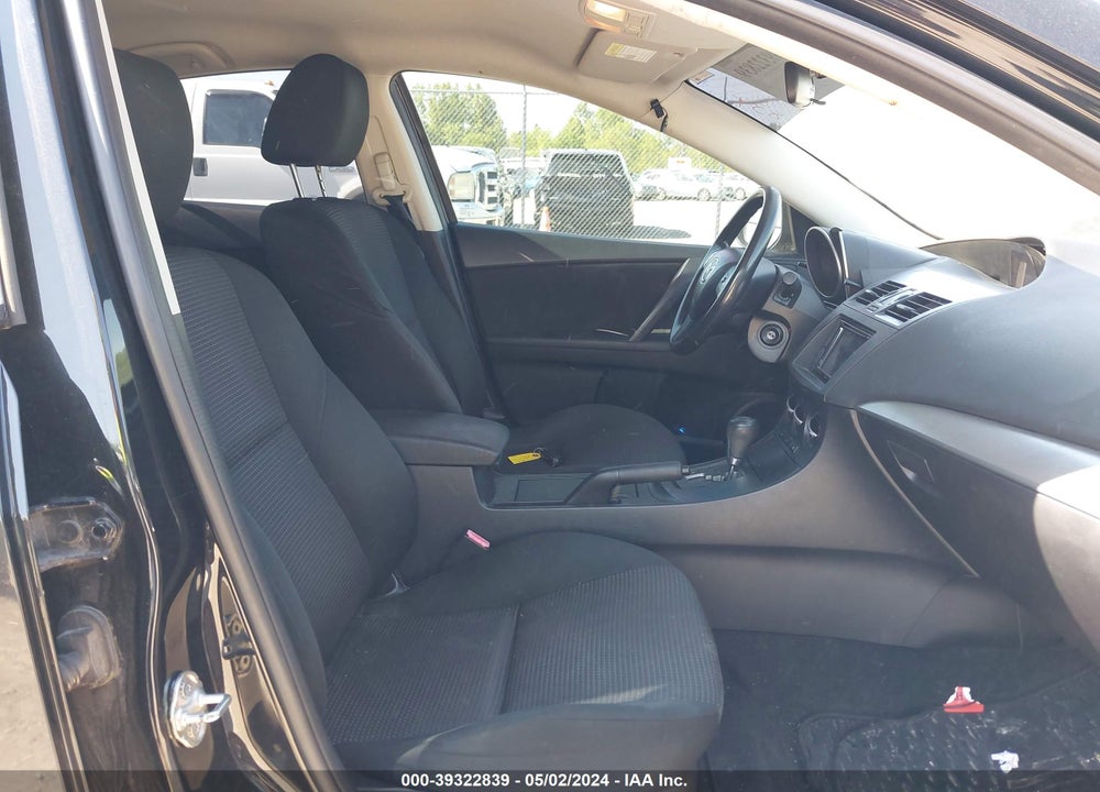 2013 MAZDA 3 I SPORT VIN: JM1BL1U73D1751929