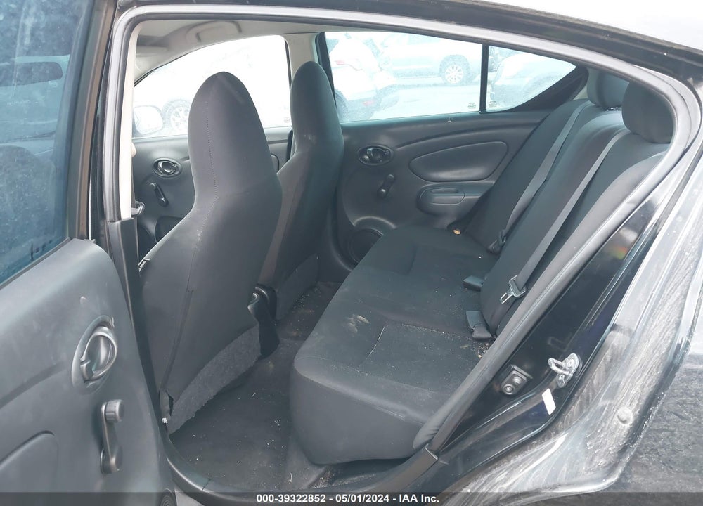 2015 NISSAN VERSA 1.6 S+ VIN: 3N1CN7AP2FL805256