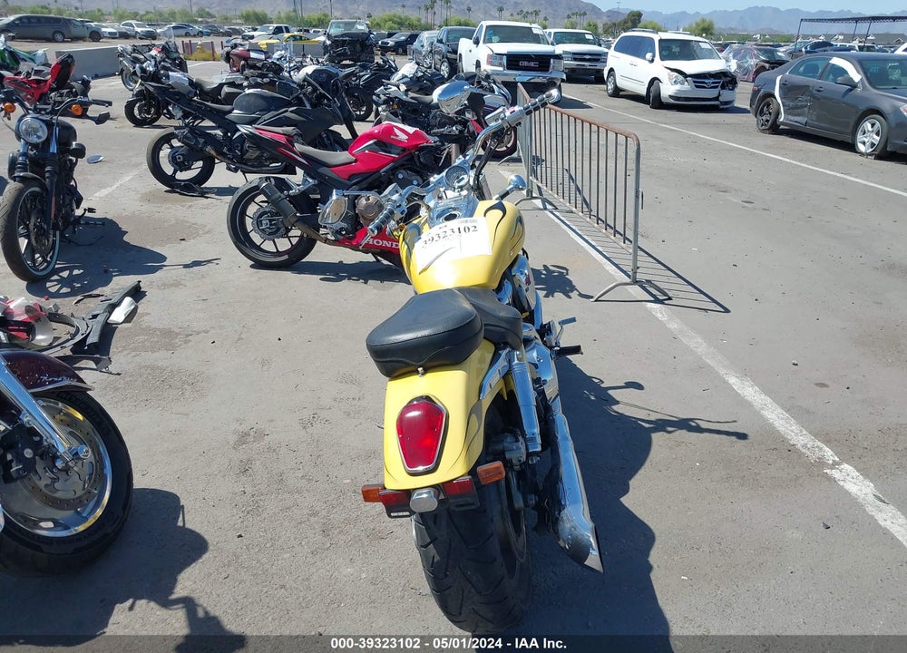 2006 HONDA VTX1800 C3 VIN: 1HFSC46636A401876