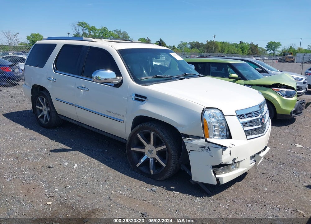 2008 CADILLAC ESCALADE STANDARD VIN: 1GYFK63858R121083