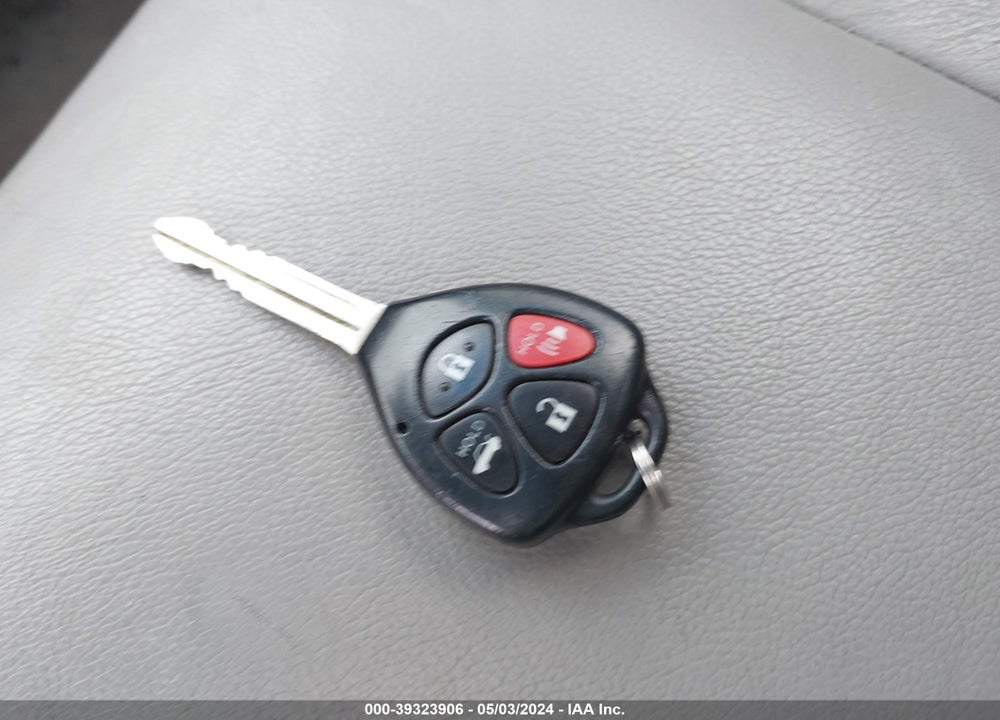 2007 TOYOTA CAMRY XLE VIN: JTNBE46K273104729