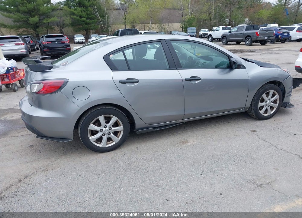 2010 MAZDA 3 I TOURING VIN: JM1BL1SG3A1198780