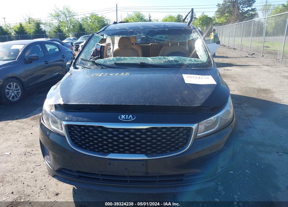 2018 KIA SEDONA LX VIN: KNDMB5C1XJ6380881