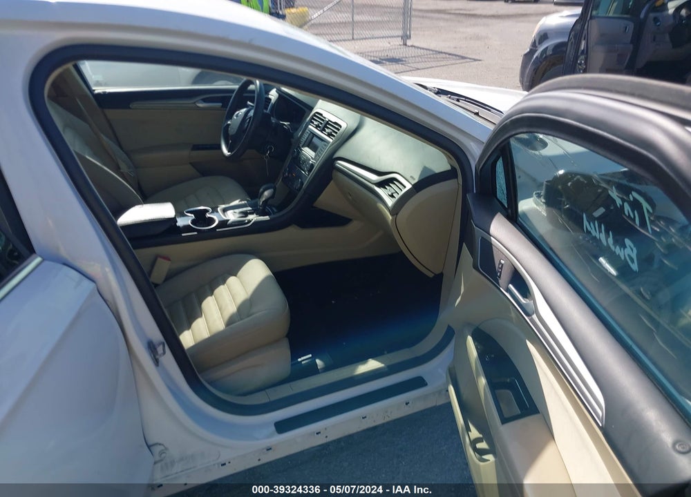 2014 FORD FUSION VIN: 3FA6P0HDXER319562