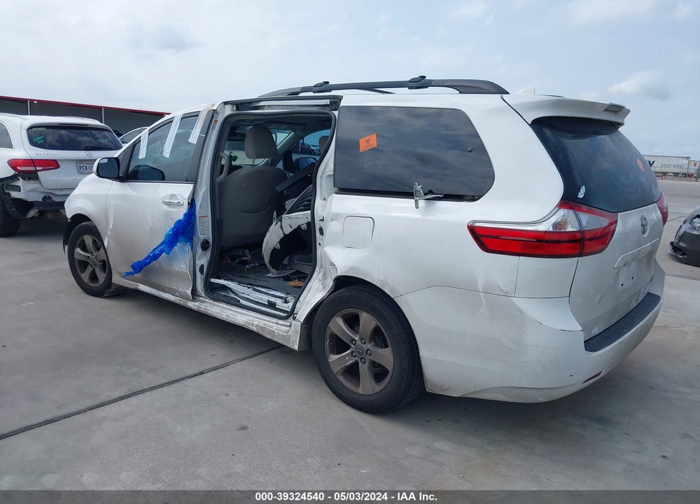 2019 TOYOTA SIENNA LE 8 PASSENGER VIN: 5TDKZ3DC2KS983879