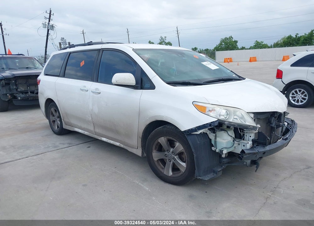 2019 TOYOTA SIENNA LE 8 PASSENGER VIN: 5TDKZ3DC2KS983879