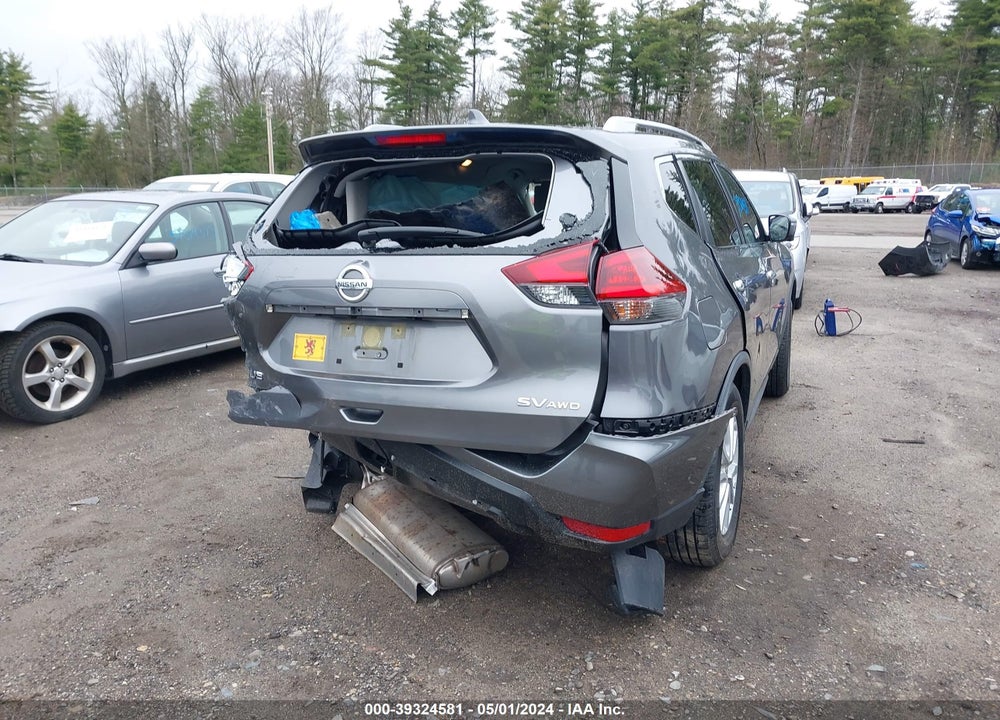 2018 NISSAN ROGUE SV VIN: JN8AT2MV0JW343973