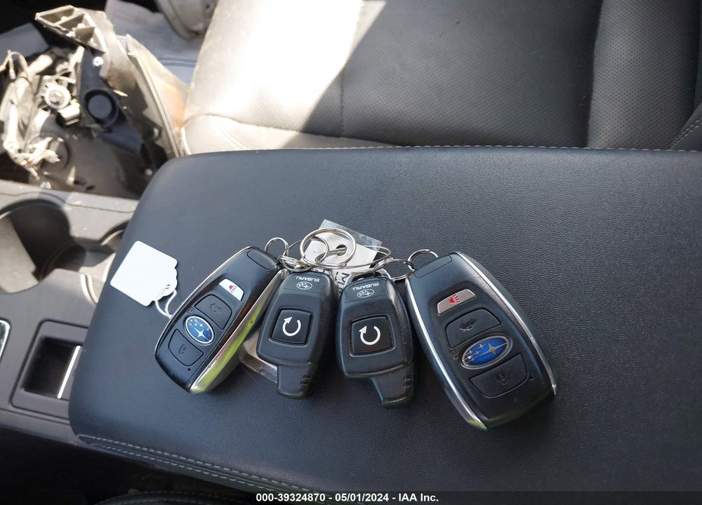 2019 SUBARU OUTBACK 3.6R LIMITED VIN: 4S4BSENC3K3339187