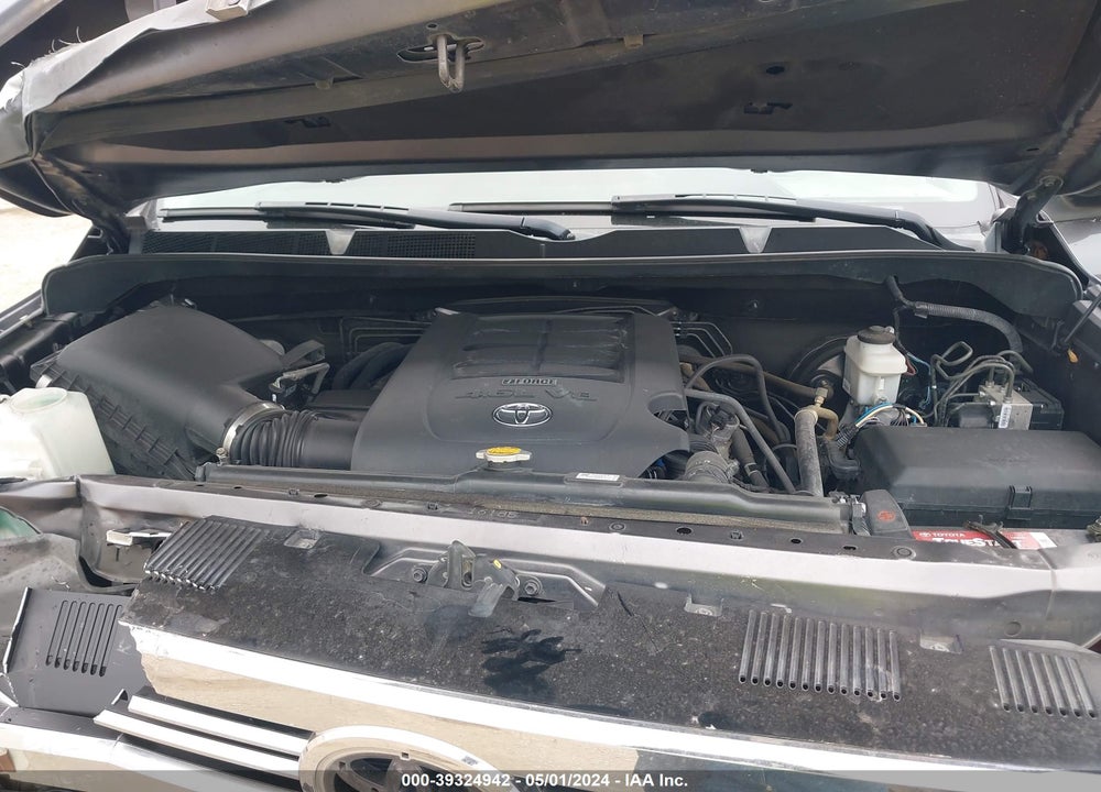 2017 TOYOTA TUNDRA SR5 4.6L V8 VIN: 5TFEM5F11HX114194