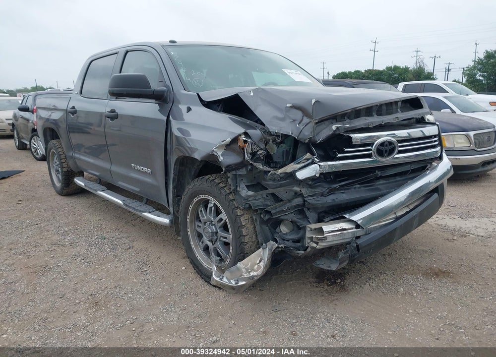 2017 TOYOTA TUNDRA SR5 4.6L V8 VIN: 5TFEM5F11HX114194