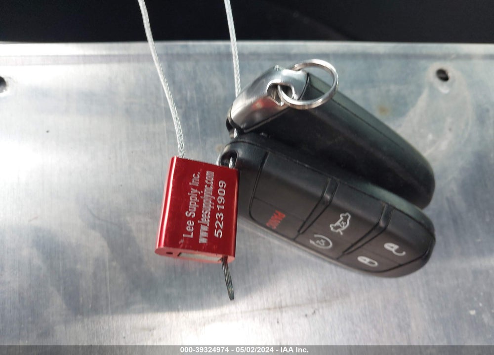 2016 DODGE CHALLENGER SXT VIN: 2C3CDZAG1GH184747