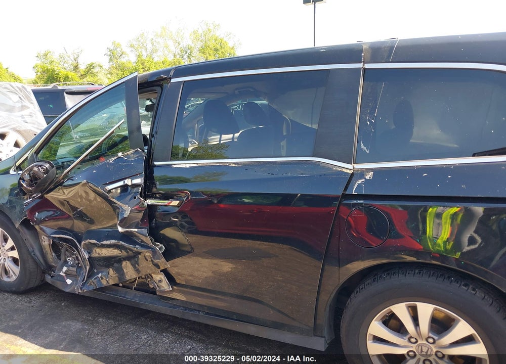 2017 HONDA ODYSSEY SE VIN: 5FNRL5H37HB020351