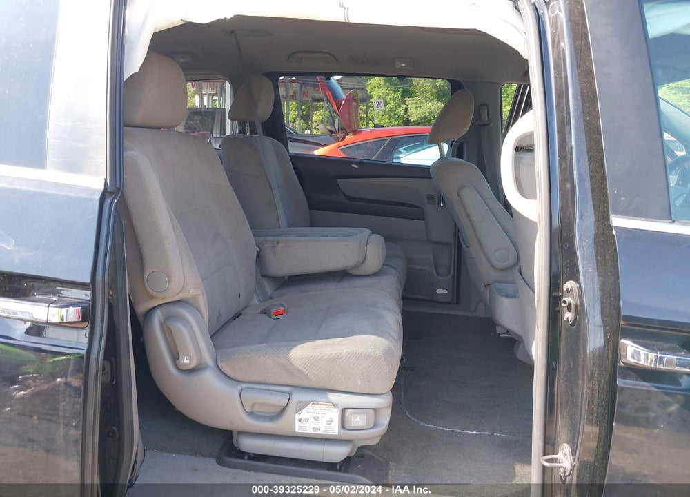 2017 HONDA ODYSSEY SE VIN: 5FNRL5H37HB020351