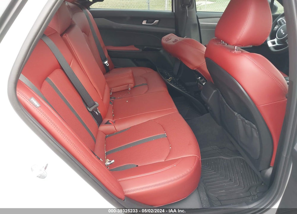 2024 KIA K5 GT LINE VIN: 5XXG64J2XRG259823