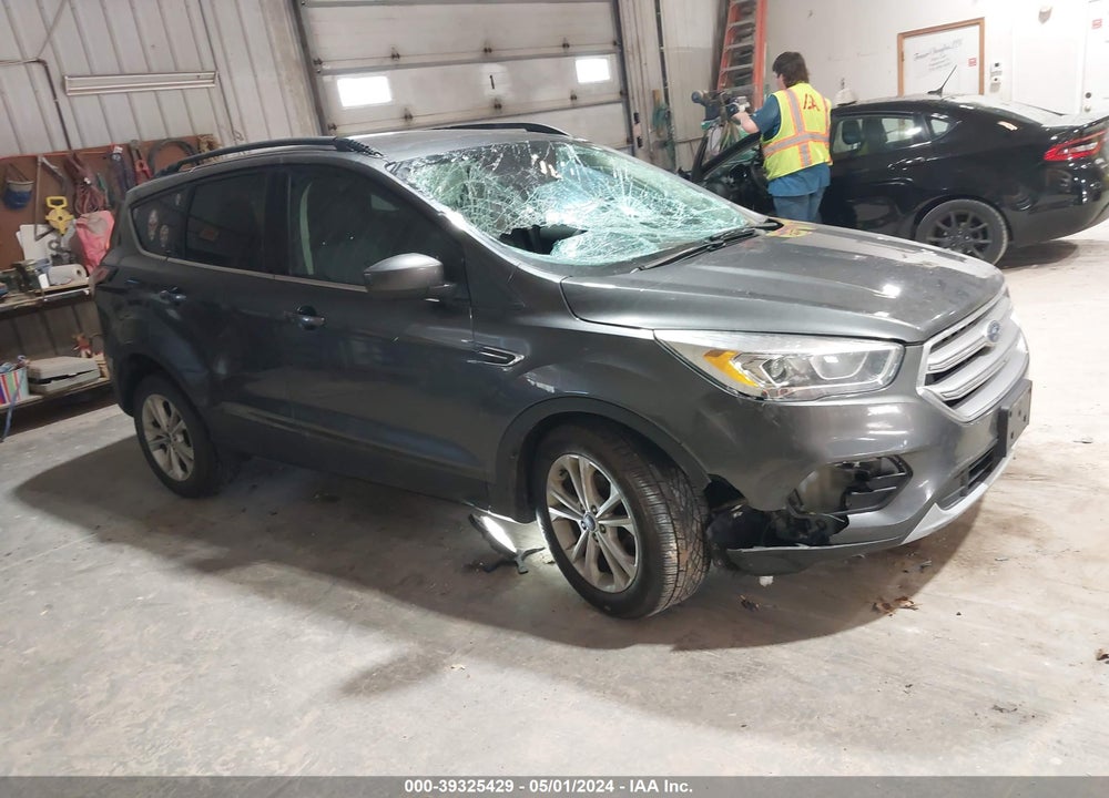 2017 FORD ESCAPE SE VIN: 1FMCU0GD6HUC33603