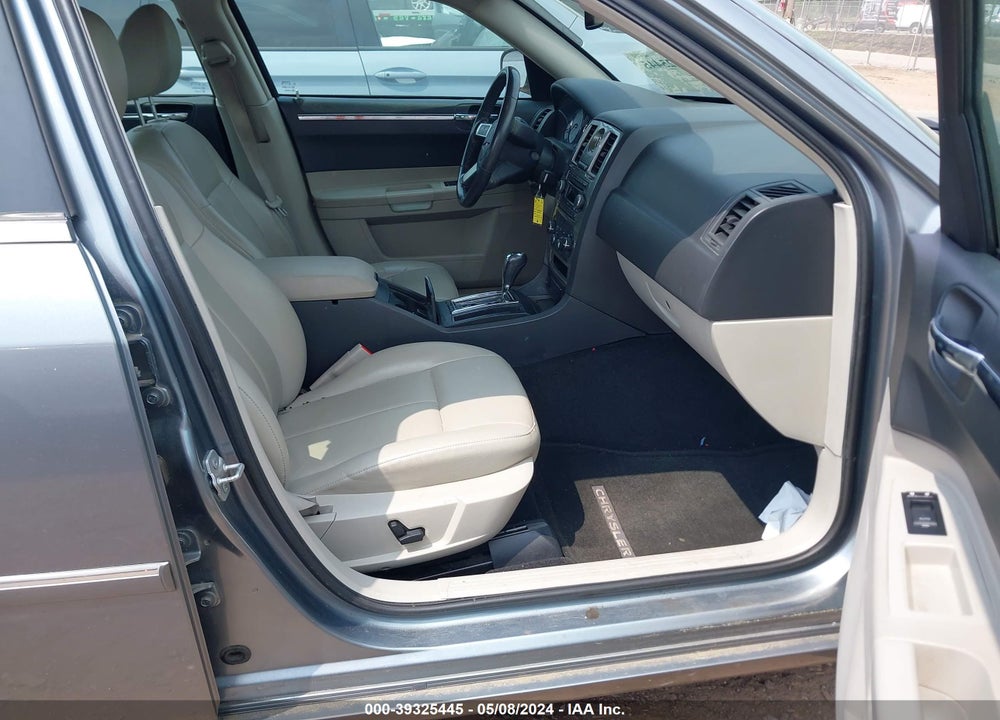2007 CHRYSLER 300 TOURING VIN: 2C3KA53G97H896188