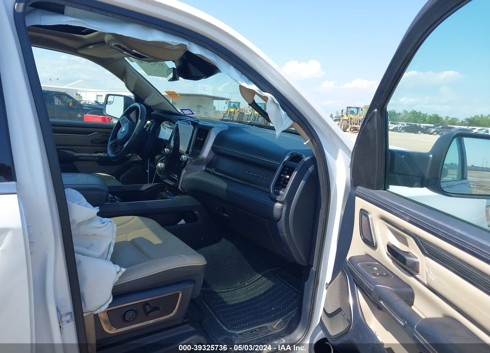 2019 RAM 1500 LIMITED 4X4 5'7 BOX VIN: 1C6SRFHT9KN809350