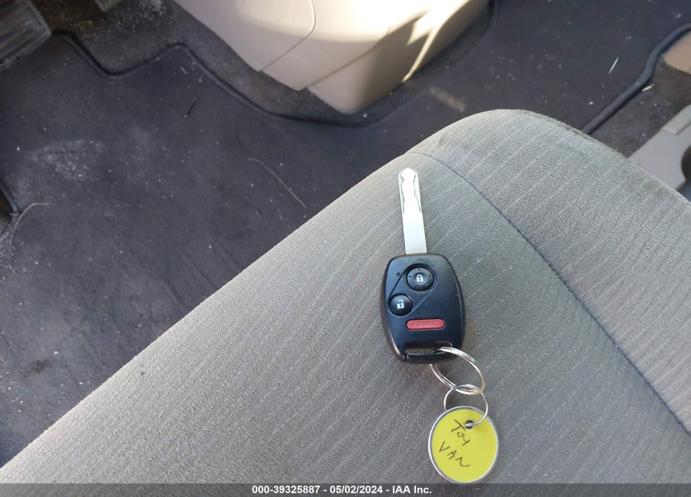 2013 HONDA ODYSSEY LX VIN: 5FNRL5H21DB083947