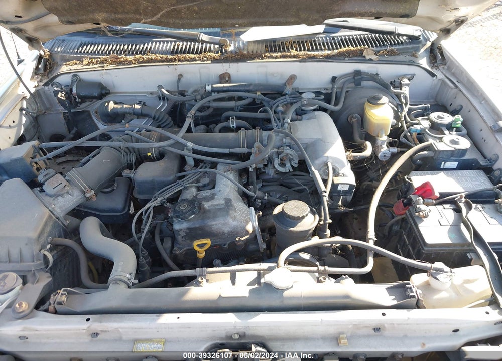 2000 TOYOTA 4RUNNER VIN: JT3GM84R2Y0063580